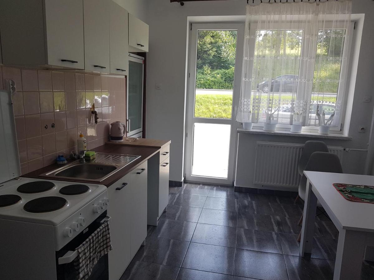 F.H.U Bed And Brekfast Apartman Glinik Kültér fotó
